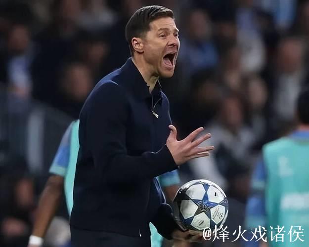 阿隆索帅位暂稳!皇马给予3场缓冲期 圣诞节后再定 阿隆索帅位暂稳!皇马给予3场缓冲期 圣诞节后再定